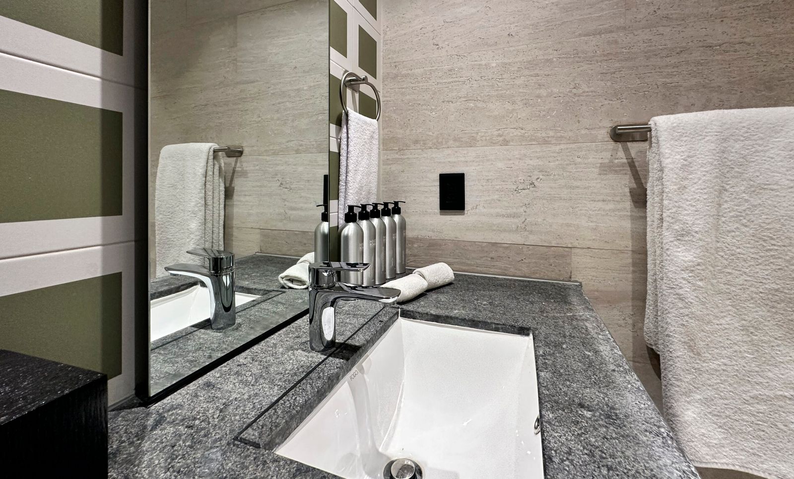 Suite King_Hive Roma_0001_Suite King_Hive Roma_02